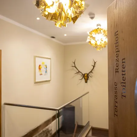 Der Stahlberg & Restaurant Hotel