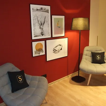 Der Stahlberg & Restaurant Hotel *