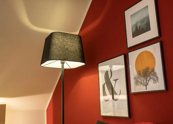 Der Stahlberg & Restaurant Hotel *